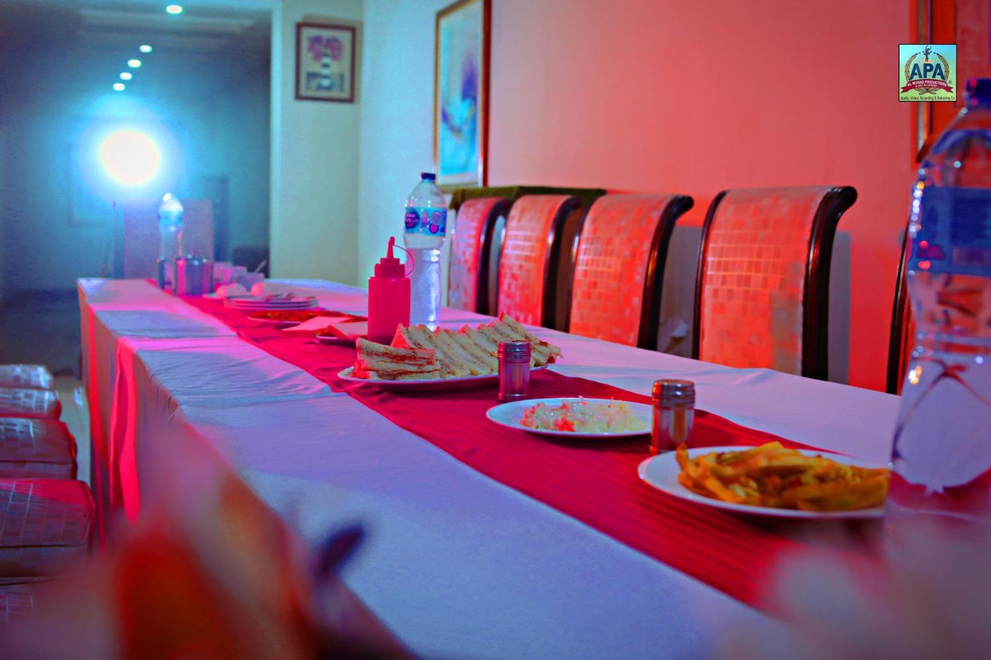 Quick Continental Hotel - Jail Road Lahore Eksteriør bilde