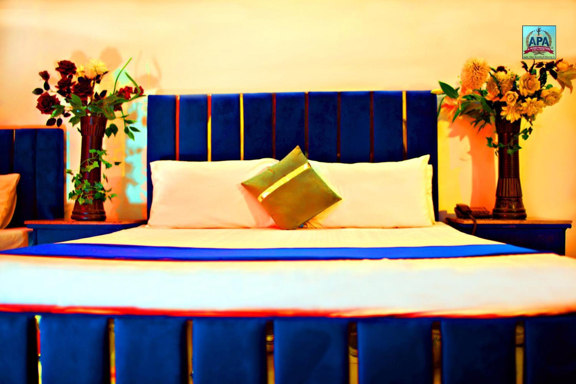 Quick Continental Hotel - Jail Road Lahore Eksteriør bilde