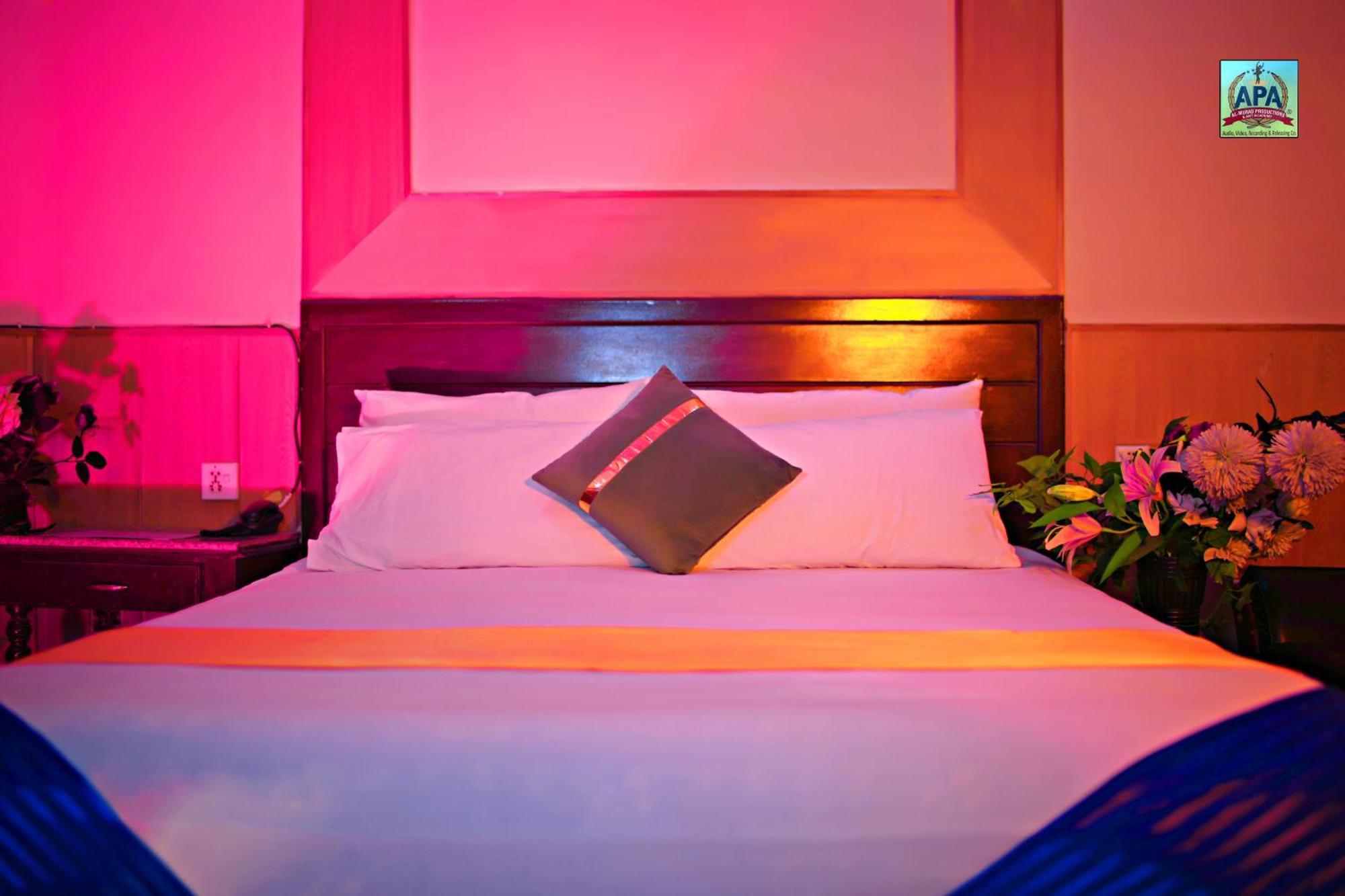 Quick Continental Hotel - Jail Road Lahore Eksteriør bilde