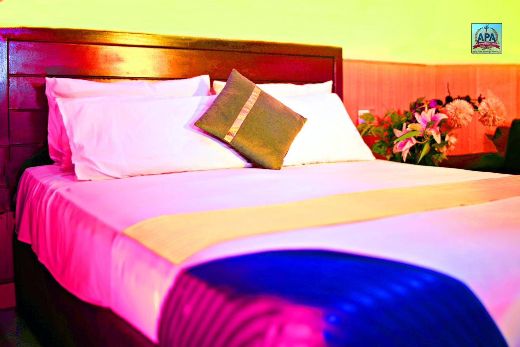 Quick Continental Hotel - Jail Road Lahore Eksteriør bilde